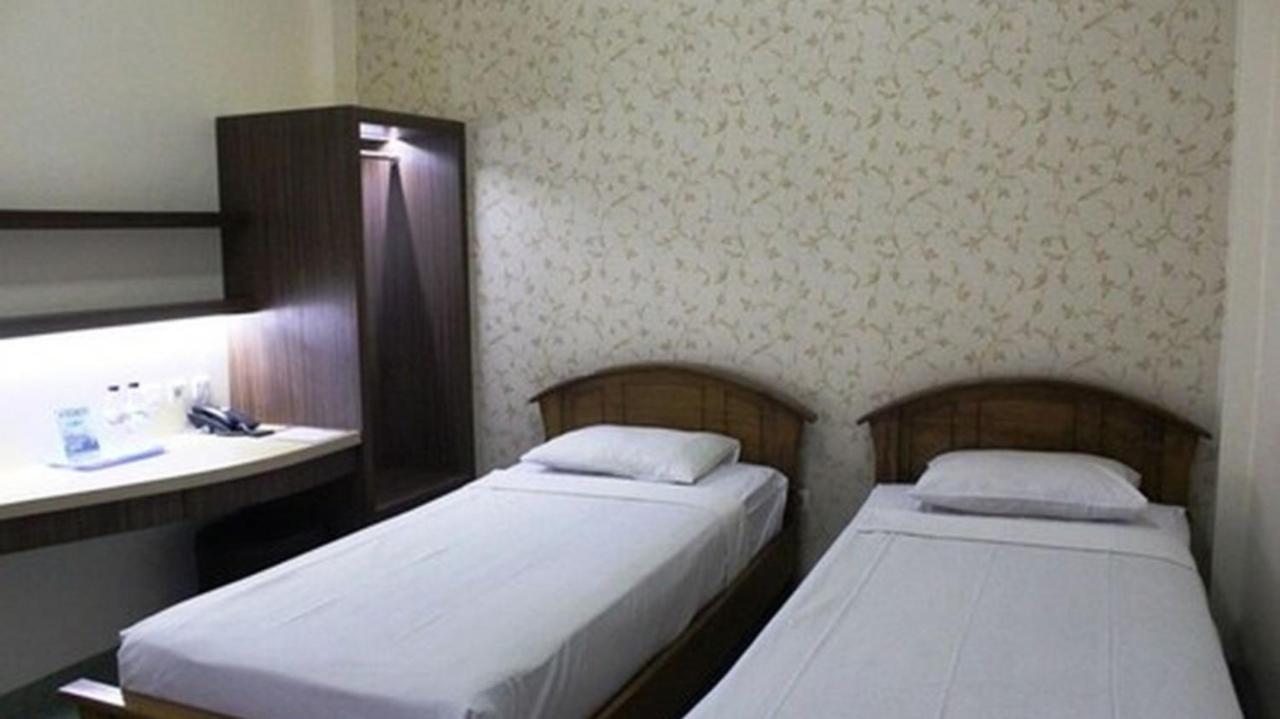Hotel Besar Purwokerto Exterior foto