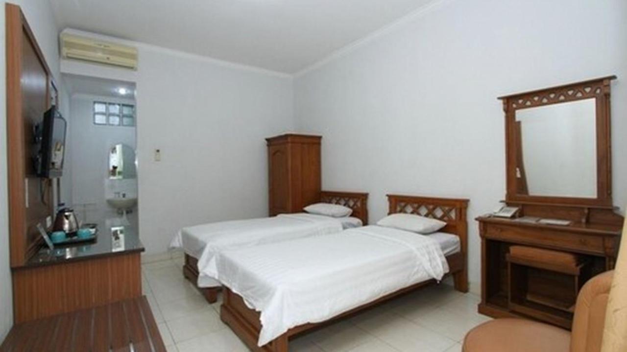 Hotel Besar Purwokerto Exterior foto