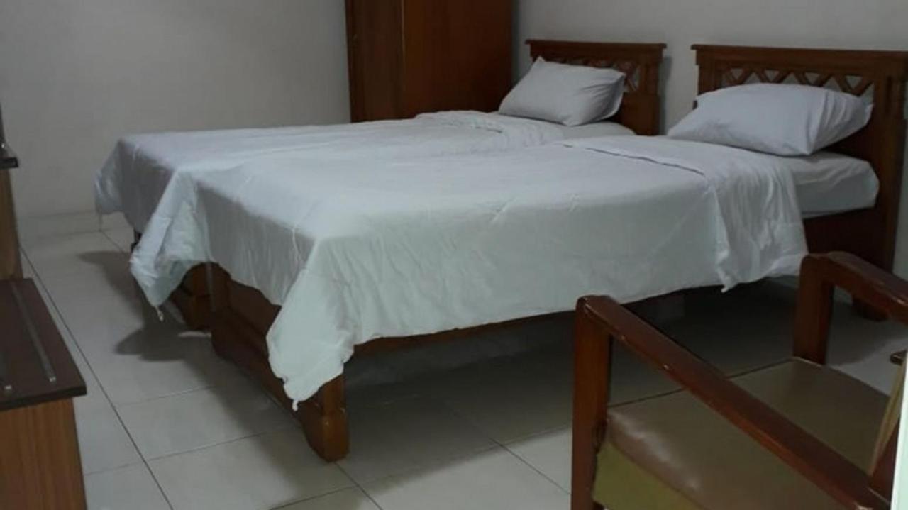 Hotel Besar Purwokerto Exterior foto