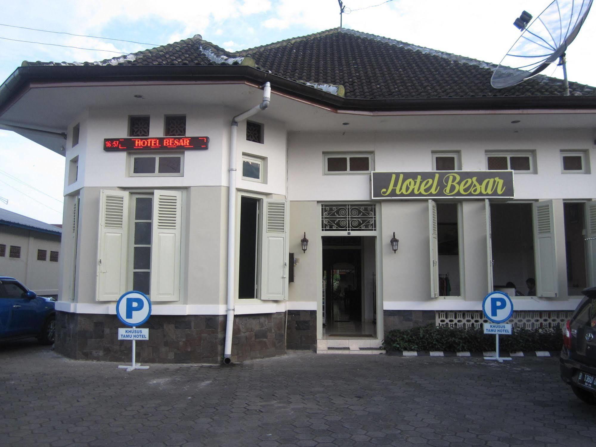 Hotel Besar Purwokerto Exterior foto